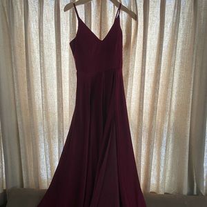 Maroon homecoming dress. Wore once. Size 1/2 Beautiful dress with pockets